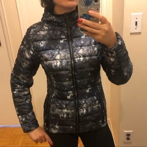 KYODAN fitted puffer jacket.